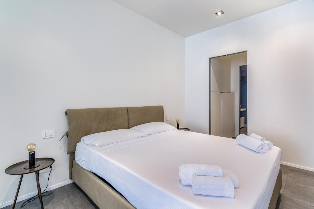 San Maurilio Apartment Milan Exterior photo