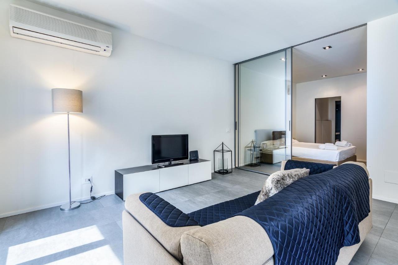 San Maurilio Apartment Milan Exterior photo